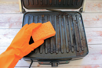 cleaning the kitchen stove