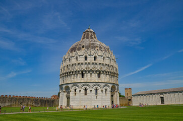 the historic complex in Pisa, consisting of 4 masterpieces of medieval architecture: the cathedral,...