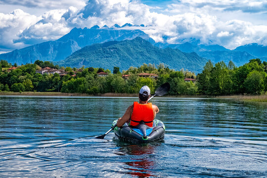 Canoeing scene on Lake Pusiano