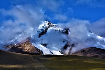 Kang Yatze  Kang Yatse (6400 m) - the highest mountain of Zanskar as seen at dawn from the trail...