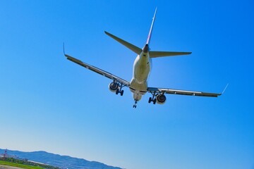 伊丹空港からみた飛行機