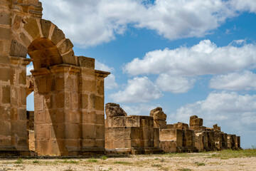 Les ruines romaines d'Oudna en Tunisie