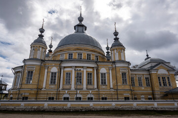 Fototapeta premium natural landscape with ancient churches and nature on a sunny spring day