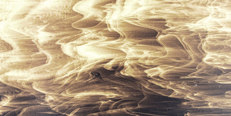 Fluid Beauty: Unveiling the Mysterious Allure of Liquid Art in Oil
