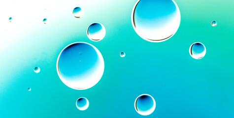 Captivating Translucence: Unleashing the Charm of Liquid Art in Oil Paint
