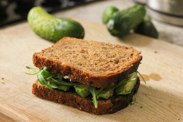 sandwich with avocado and cucumber