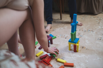 Children are playing a board game
