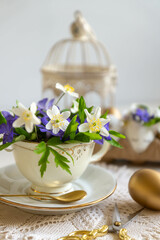 Easter eggs, spring flowers and hot tea, a great holiday.