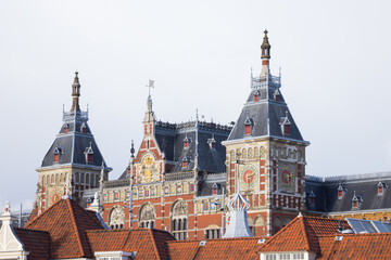 Fototapeta premium Train Station in Amsterdam