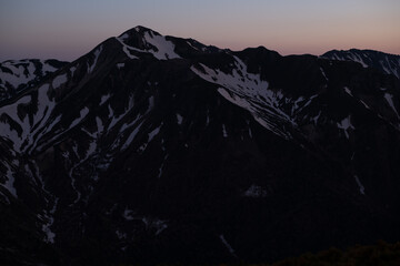 春の山岳