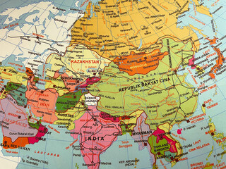 maps of countries and surrounding areas