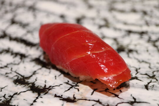 Edomae (Edo style) nigiri sushi: marinated tuna