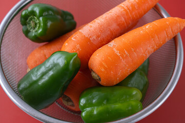 にんじんとピーマン　新鮮な野菜