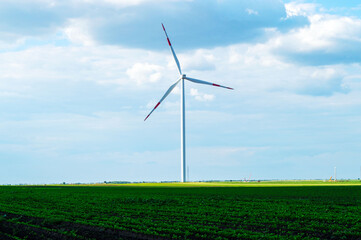 Fototapeta premium wind turbine in the field