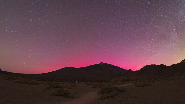 Norntern lights above Teide volcano Tenerife