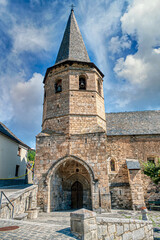 Gausach is a town in the municipality of Viella y Medio Arán, third of Castiero, located in the...
