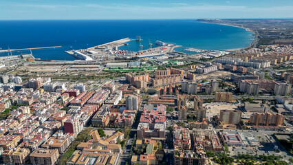Puerto de Alicante y Cabo de Santa Pola , vista panorámica aérea , Alicante , Valencia , España
