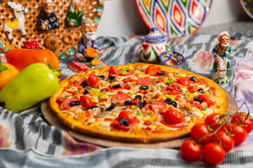 cooking, eating, olives, uzbekistan, asia, wooden', pizza background, delivery food, tomatoes, salami, italian restaurant, italy, yummy, pastry, meat, thin crust pizza, sausage, pizza, vegetarian