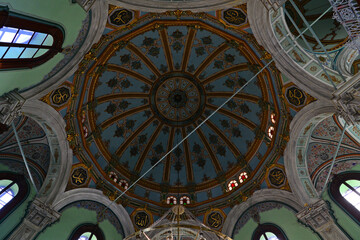 Obraz premium Located in Izmir, Turkey, Salepcioglu Mosque was built in 1905.