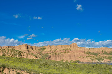 photographs of beautiful landscapes with lagoons and white clouds,