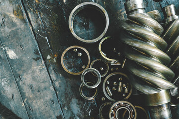 Old bearing and screw compressor that has been in operation for a very long time.