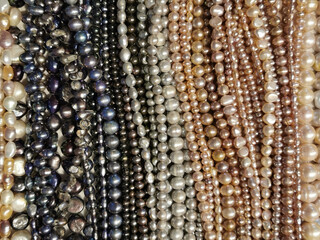 pearls bracelet texture