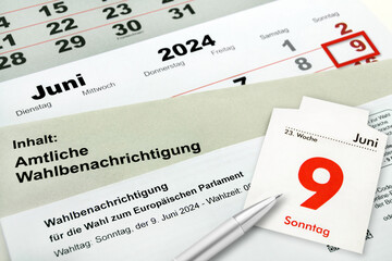 Amtliche Wahlberechtigung für die Wahl zum Europäischen Parlament in Deutschland und Kalender 9....