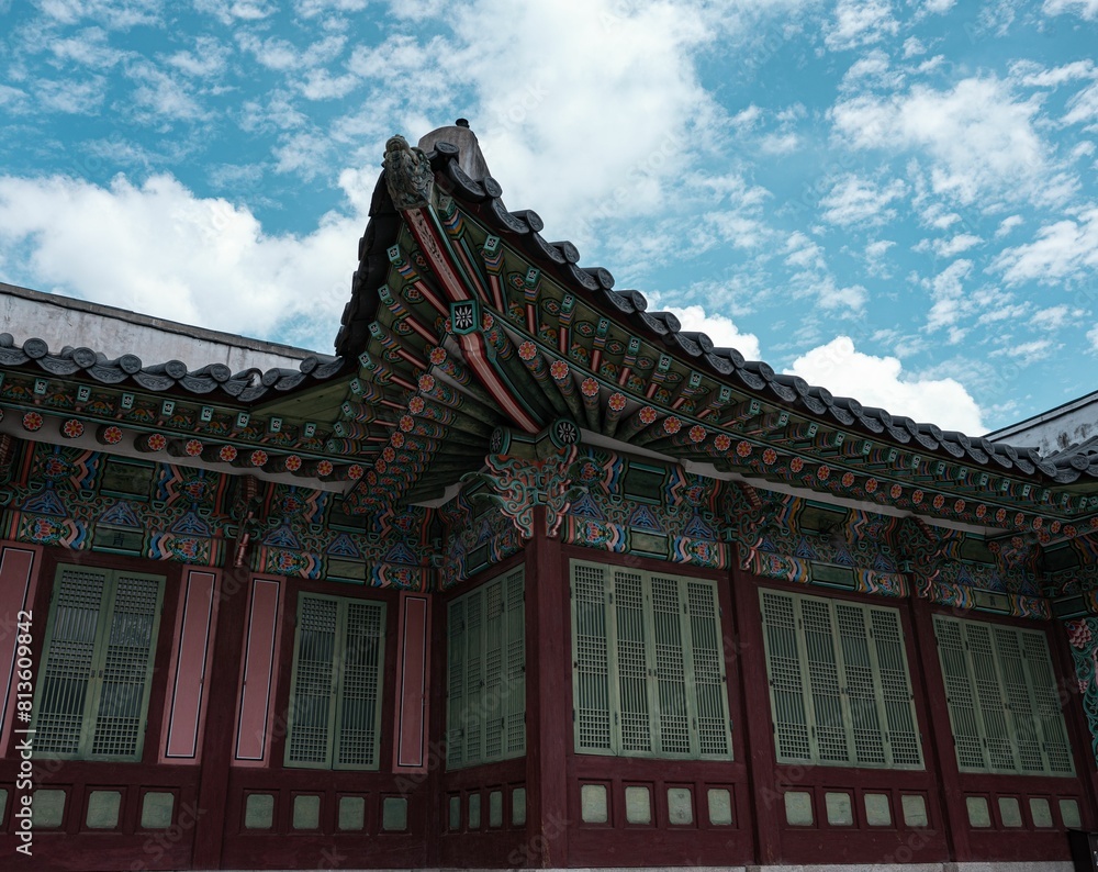 Wall mural scenic view of the beautiful architecture of the gyeongbokgung palace