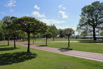 park in the city