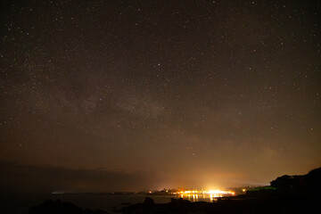 Paysage de mer la nuit en Bretagne - France