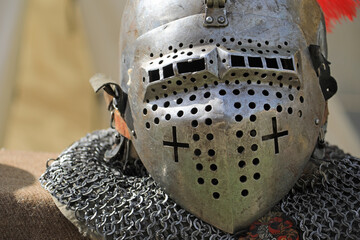 armadura medieval yelmo casco de caballero 4M0A9377-as24