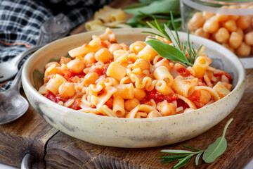 Pasta with chickpeas - Pasta e ceci - Italian recipe for a delicious vegan dish