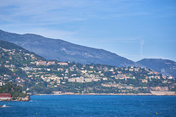 Fototapeta premium 海に浮かぶ島