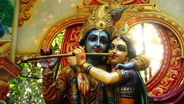 sculpture of god krishna and radha