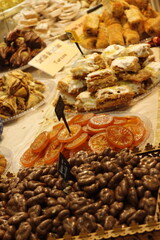 POSTRES , DULCES , CHOCOLATES Y FRUTOS SECOS