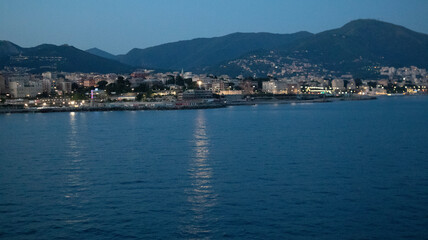 Fototapeta premium view of the bay of genoa, italy