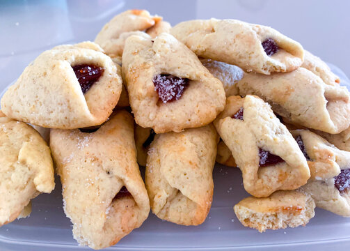 biscoito amanteigado de goiabada brasileiro. Belisc&atilde;o