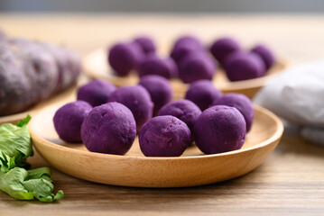 Purple sweet potatoes (Round shape), Food ingredient in food and dessert