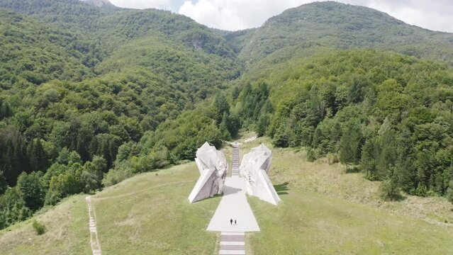 The big white monument Tjentiste spomenik in Sotizka National Park