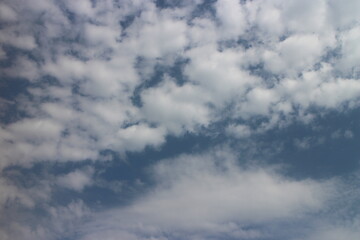 Obraz premium Blue sky with white clouds.