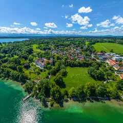 Die Gemeinde Bernried am Starnberger See im Luftbild