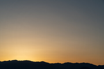 日没後の稜線