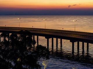 Fototapeta premium sunset on the pier