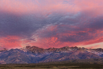 Obraz premium Mountains on sunrise