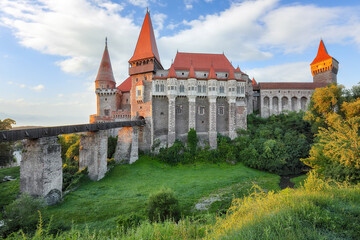 Amazing morning view of Hunyad Castle / Corvin's Castle with wooden bridge.