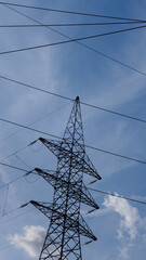 Pyl&ocirc;ne haute tension