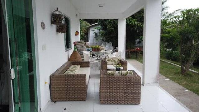 Casa Interior Decora&ccedil;&atilde;o Sala Cozinha Quarto Banheiro Ambiente Conforto Aconchego Mob&iacute;lia Ilumina&ccedil;&atilde;o Design Janela Porta Parede Tapete Sof&aacute; Mesa Cadeira Piscina Sacada