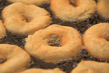 rosquillas de anís fritas donuts en aceite 4M0A8871-as24