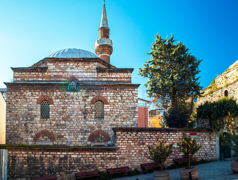 ishakpasa mosque, cankurtaran istanbul turkey