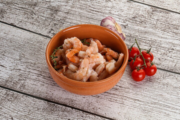 Raw peeled prawn in the bowl